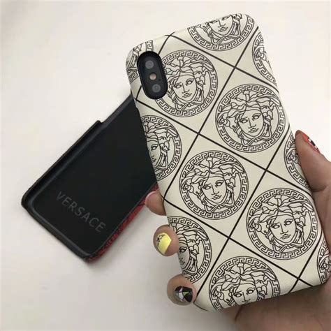 versace iphone handyhüllen|Buy and Sell Versace iPhone Cases .